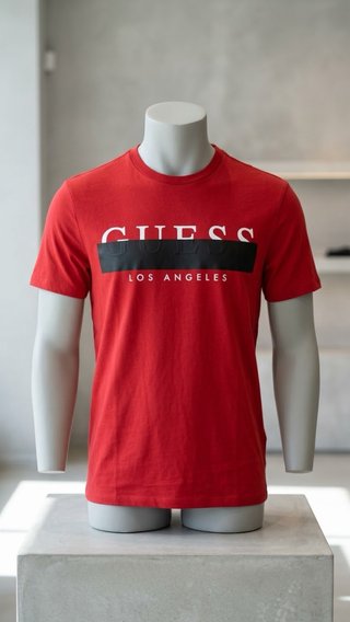 Camiseta Guess Roja