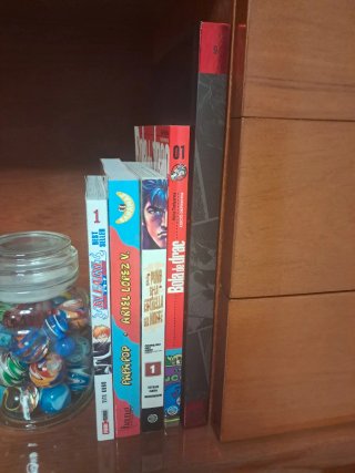 Cómics spain muñecos pvc + lote cómics y mangas