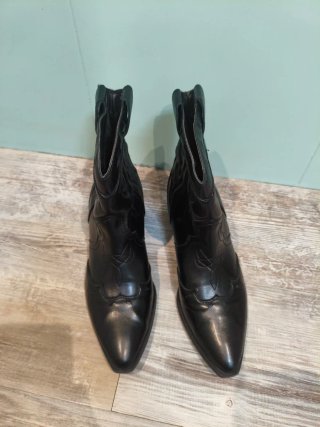 Botines Stradivarius Negros Talla 39