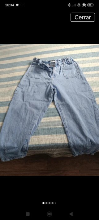 Pantalón vaquero Zara azul