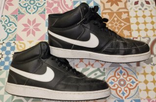 Zapatillas Nike Negras y Blancas