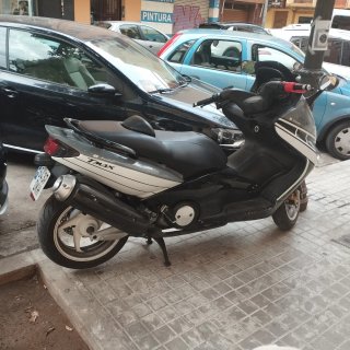 Yamaha TMAX 500 Maxi Scooter