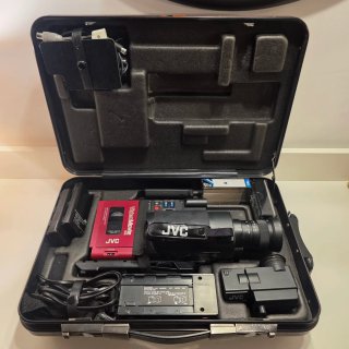 Cámara JVC GR-C1E VideoMovie (Regreso al Futuro)