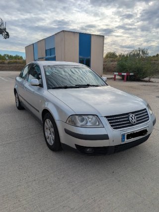 Volkswagen Passat 2003
