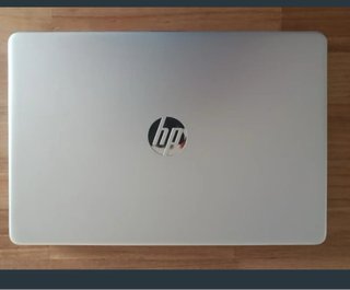 Portátil HP 15s-eq1 Plata