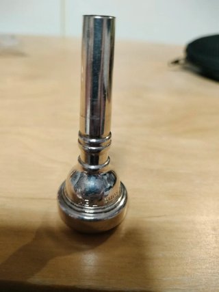 Boquilla Trompeta Piccolo Arnold & Sons 7EW