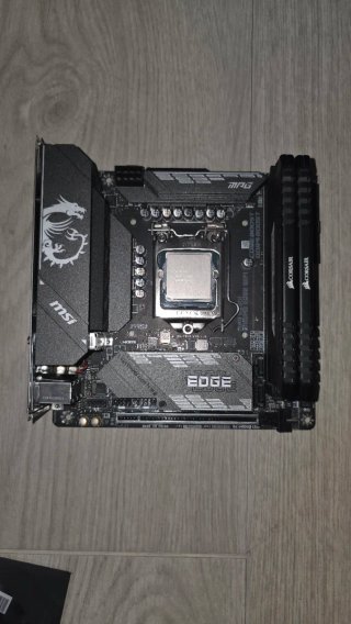 Placa Base MSI B560I MINi-ITX + i5-10400F + 16GB
