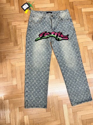 Jeans Louis Vuitton