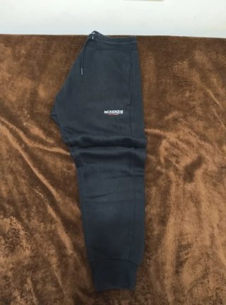 Pantalón de chándal Mc Kenzie negro