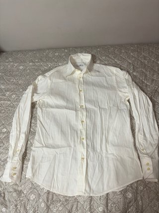 Camisa blanca de hombre
