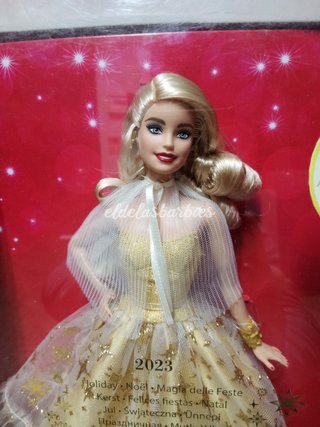 Barbie Collector Holiday 2023 bionda