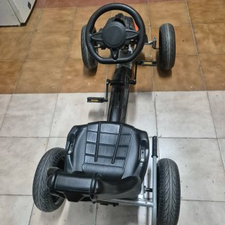 Kart a pedales infantil