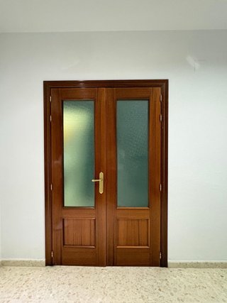 Conjunto de 8 Puertas 78x203cm