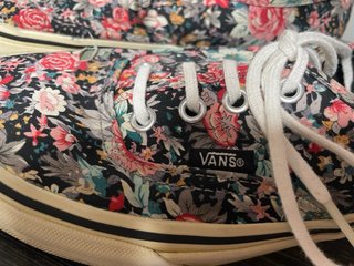 2 Pares de Zapatillas Vans