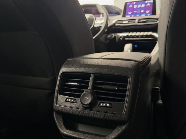 PEUGEOT 3008 Active BlueHDi 96kW 130CV SS EAT8