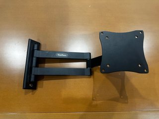 Soporte TV Articulado VonHaus VESA 75/100