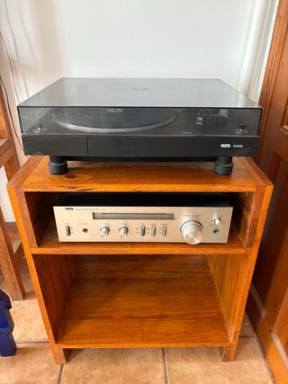 Tocadiscos Vieta G5010 y Amplificador