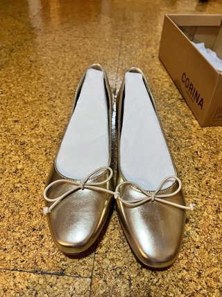 Bailarinas Doradas Corina