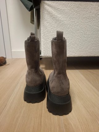 Botas MIM con plataforma talla 38