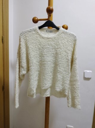 Jersey blanco peludo