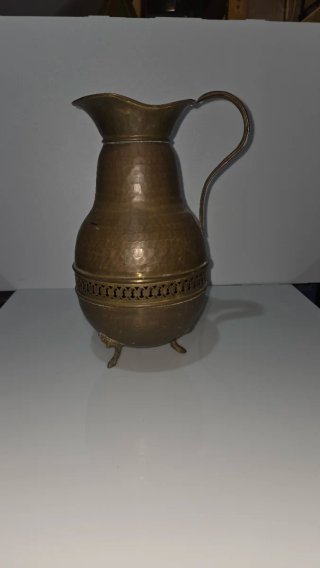 Jarra Vintage Latón Martillado 36cm