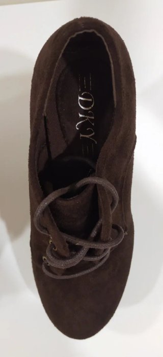 Botines de cuña marrones