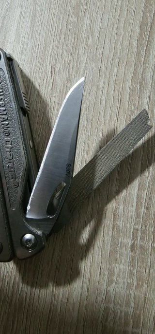 Leatherman Charge TTi Titanium S30V