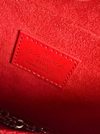 Bolso Louis Vuitton Rojo