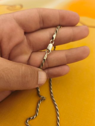 Cadena de plata
