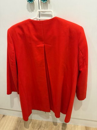 Chaqueta mujer Zara Rojo Talla M Trato en mano
