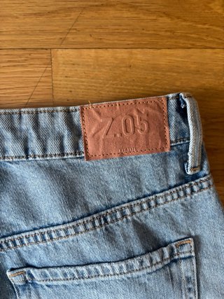 Pantalón Vaquero Mom Fit Zara