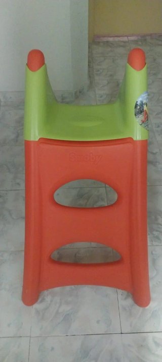 Tobogán infantil Smoby verde y rojo