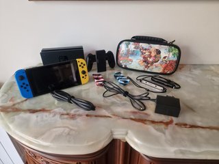 Nintendo Switch con accesorios
