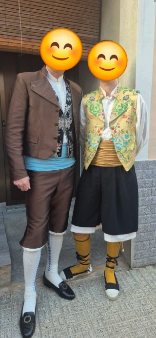 Traje fallero Torrentí marrón
