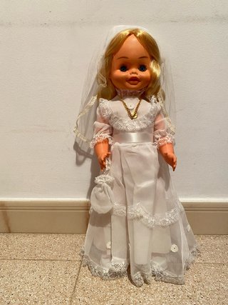 Muñeca de Comunión Vestido Blanco