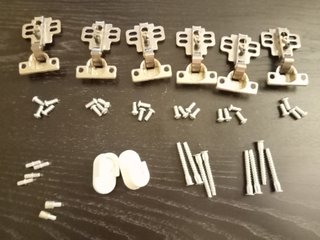 Fermaporte per armadio Ikea