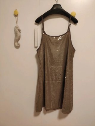Vestido Lentejuelas Glamorous. Nuevo con etiqueta