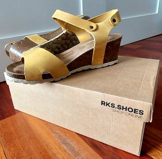Sandalias de piel RKS.SHOES
