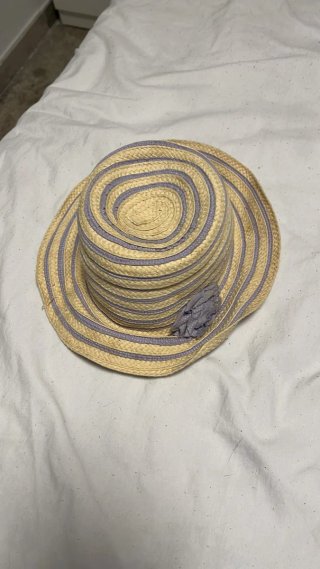 Sombrero de paja niña