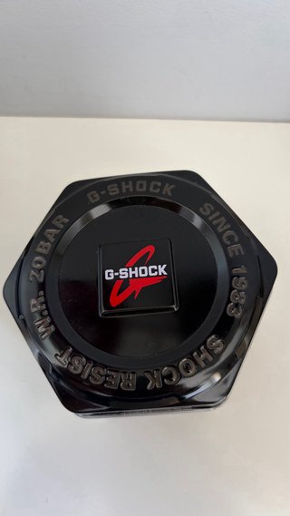 Reloj Casio G-Shock Negro y Rojo