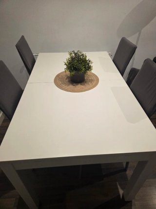 Mesa de comedor IKEA blanca