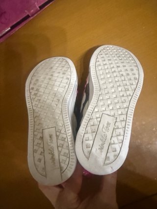 Zapatillas Sketchers T30 con luces Twinkle Toes