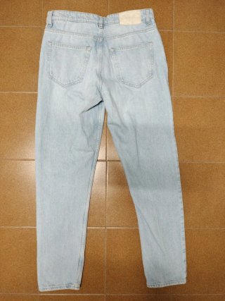 Pantalón vaquero Zara azul