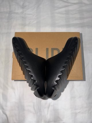 Adidas Yeezy Slide Negro