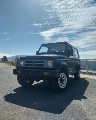Suzuki Samurai long body 1992