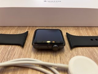 PACK 2 Apple Watch (SE 40mm Oro + Series 3 38mm)