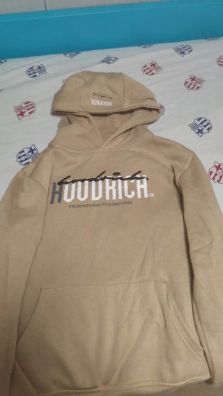 Chándal Hoodrich beige. Talla XL niño