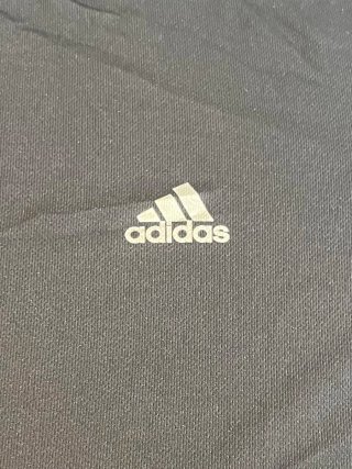 Camiseta Deportiva Adidas Negra