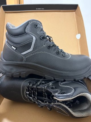 Botas de seguridad negras