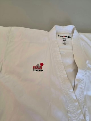Karategui Kata Fuji Mae Budokan Talla 4/170cm